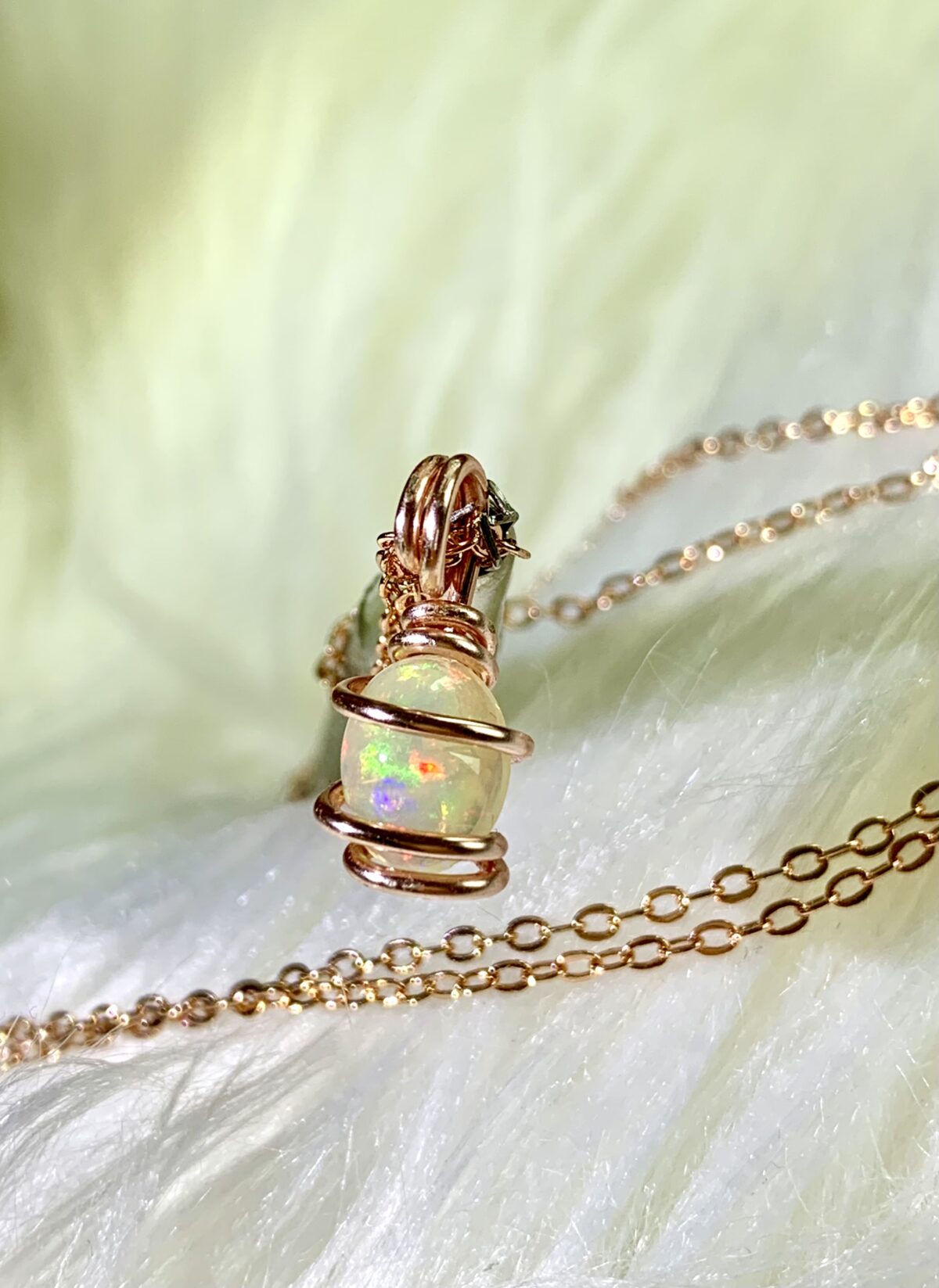 Dainty Multi Fire Welo Opal Necklace rose gold - Image 3
