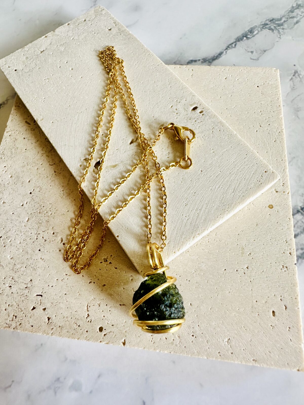 Chlum Moldavite Necklace gold plated - Image 4
