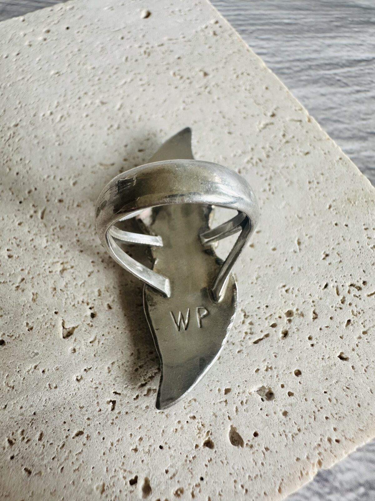Vintage Turquoise & Coral WP signed Navajo Ring, (US SIZE 5.5/51 EU) - Image 4