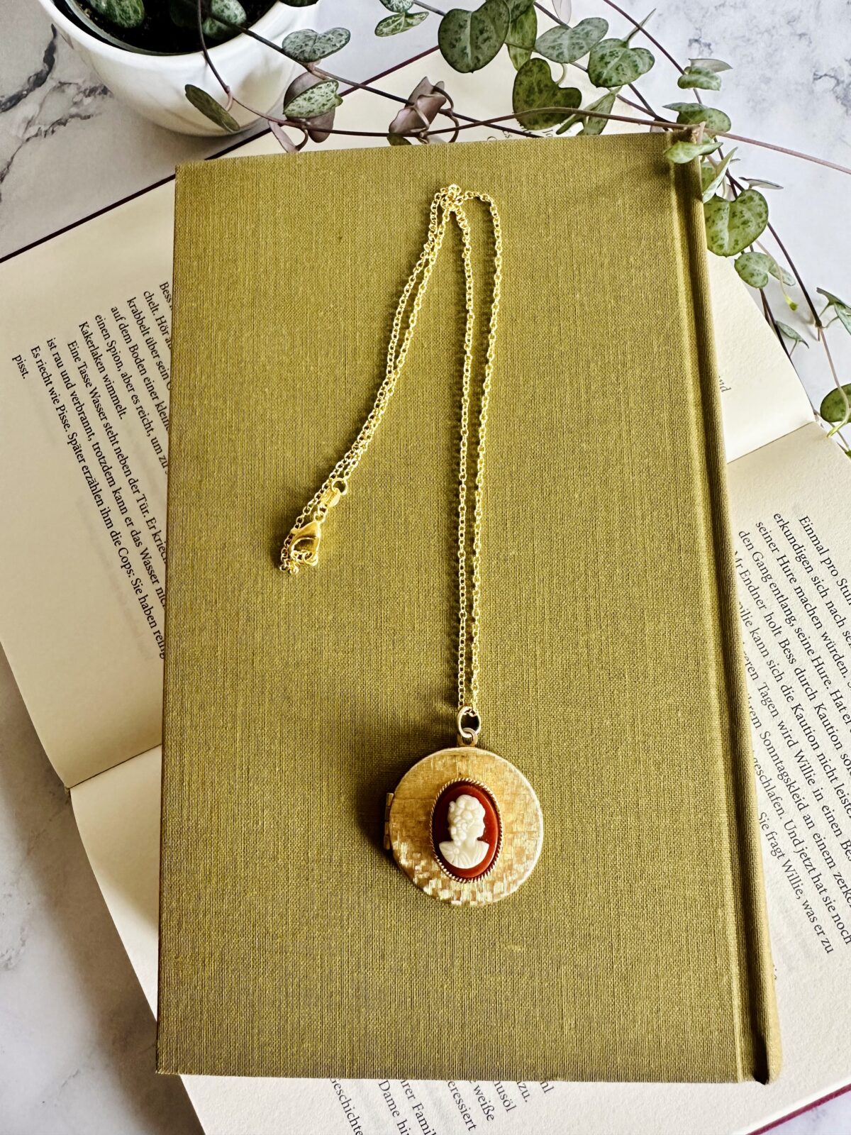 Vintage Cameo Locket On GF Necklace