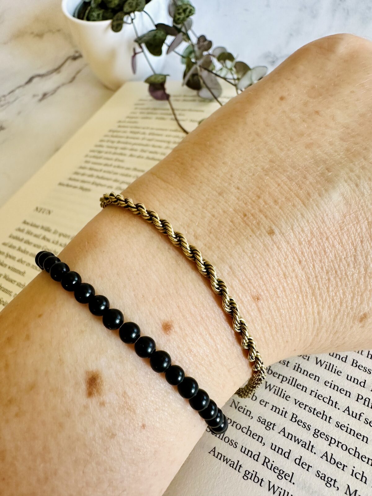 Vintage 18k Yellow Gold Rope Bracelet - Image 2