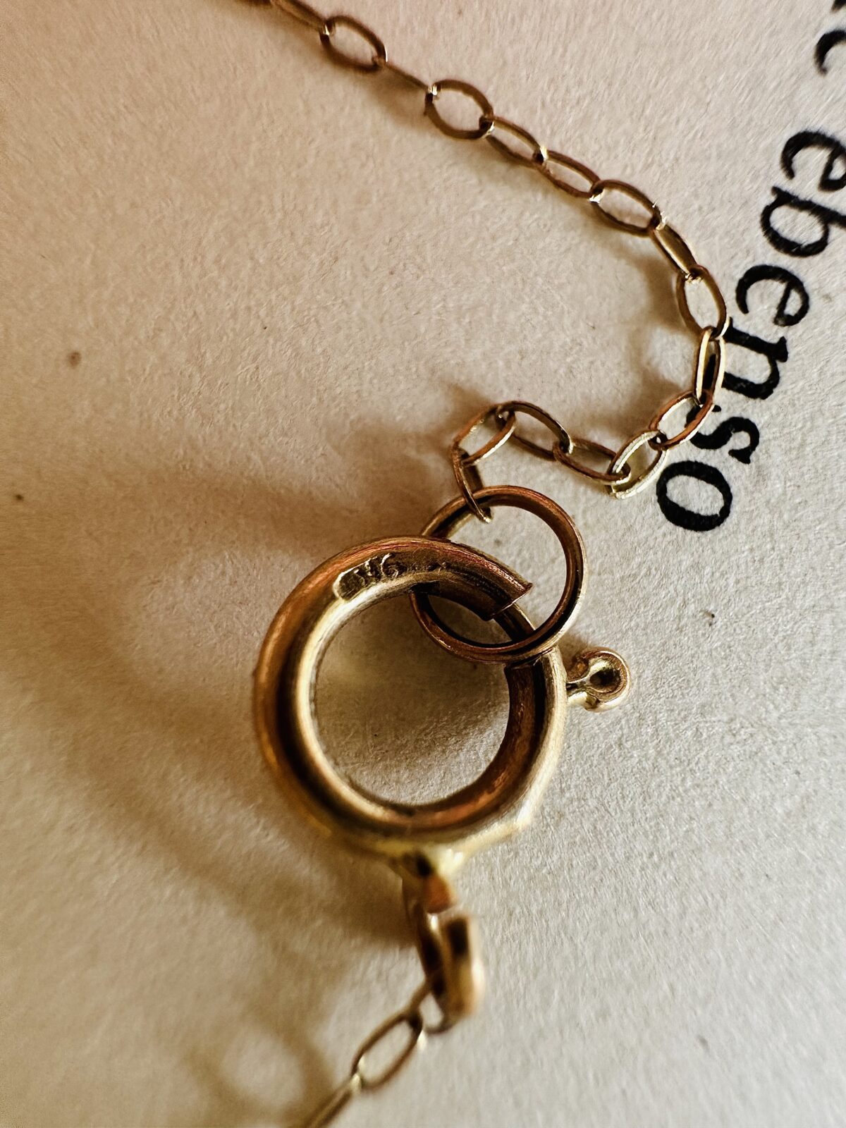 Vintage Solid 9ct Yellow Gold Turtle Pendant Necklace - Image 3