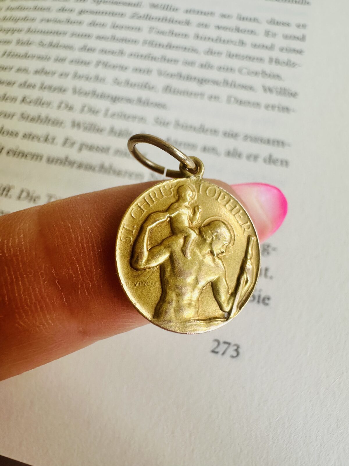 Vintage 9ct Solid Gold St Christopher Pendant P. Vincze - Image 2
