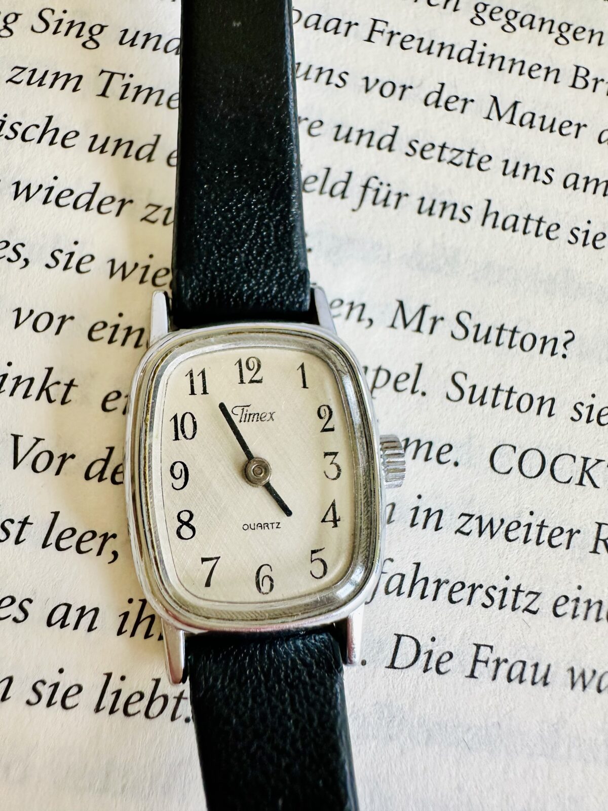 Vintage Timex Ladies Watch - Image 3